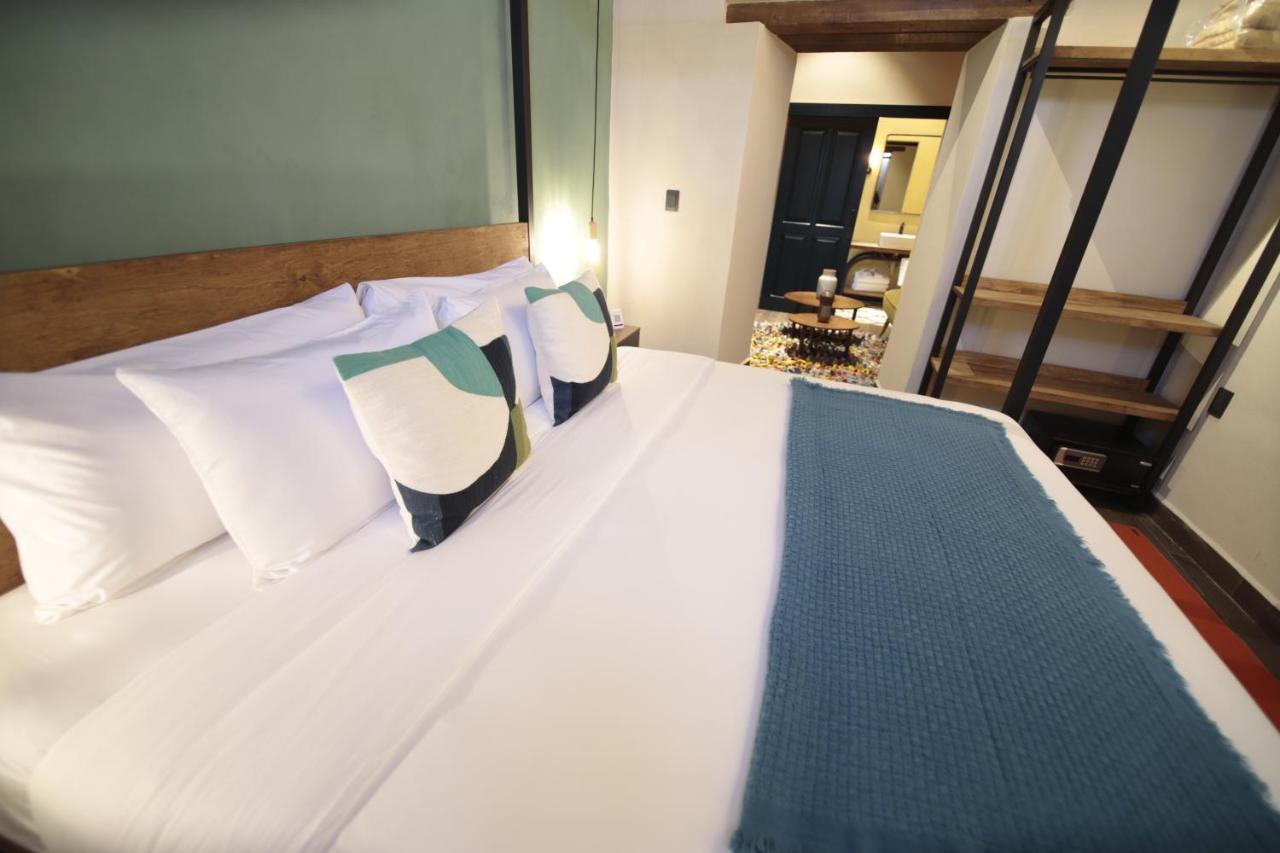 Hotel Antigua Trece Fusión